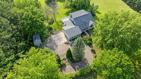 9240 Arnold Ave E, Inver Grove Heights, MN 55077