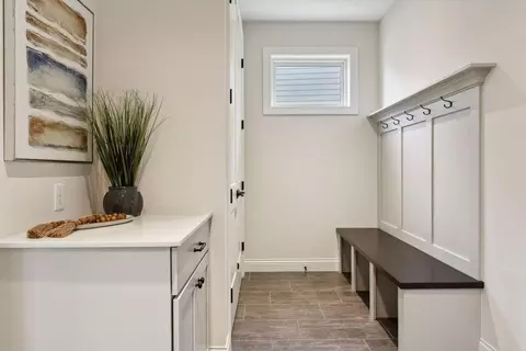 Entry Way - 4367 Hawks Pt, Minnetrista, MN 55331 photo 3 of 3