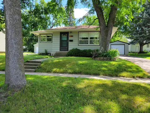 410 S 10th St, Montevideo, MN 56265
