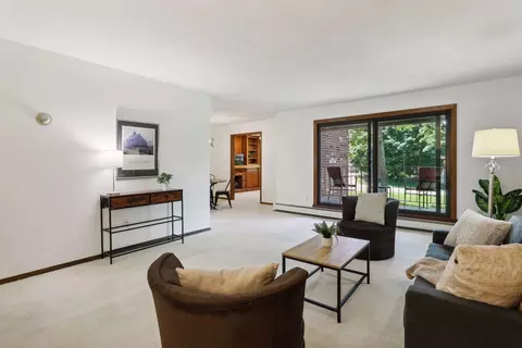 7520 Cahill Rd #105A, Minneapolis, MN 55439