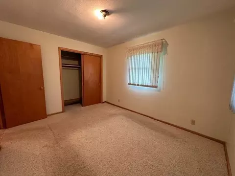 838 Des Moines Dr, Windom, MN 56101 photo 21