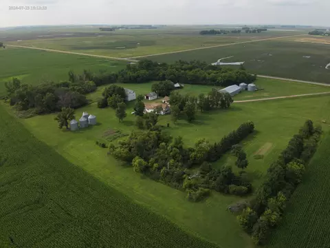 56845 150th St, Donnelly, MN 56235