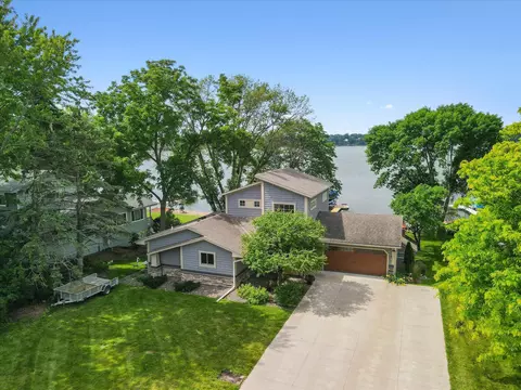 17105 Weaver Lake Dr, Maple Grove, MN 55311