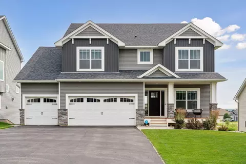 20165 Harvest Dr, Lakeville, MN 55044