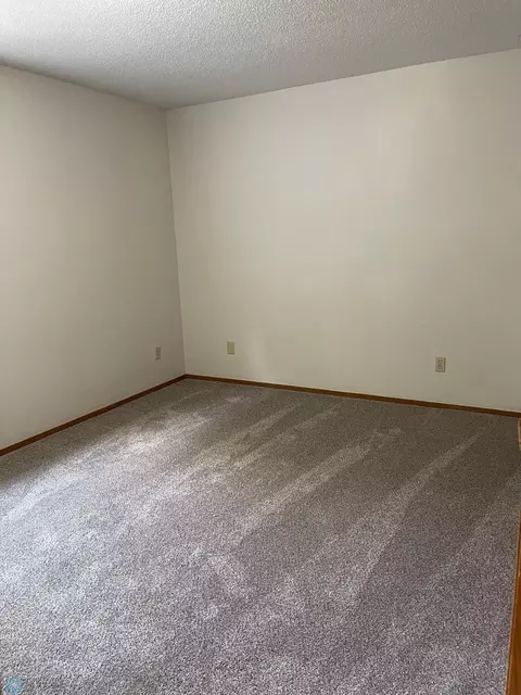 3533 29th St S, Fargo, ND 58104 photo 13