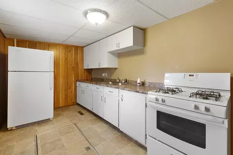 629 6th St NW, Faribault, MN 55021 photo 13