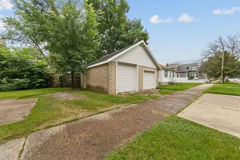 629 6th St NW, Faribault, MN 55021 photo 6