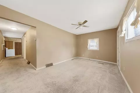 629 6th St NW, Faribault, MN 55021 photo 11