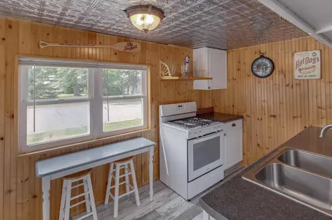 219 Oak St, Backus, MN 56435 photo 6