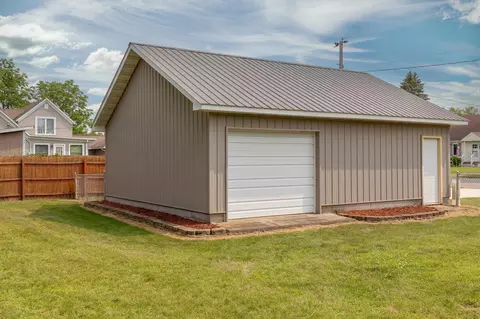 219 Oak St, Backus, MN 56435 photo 19