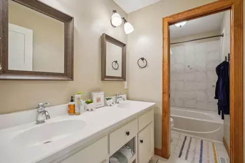 4896 Biscayne Ave, Eagan, MN 55123 photo 33
