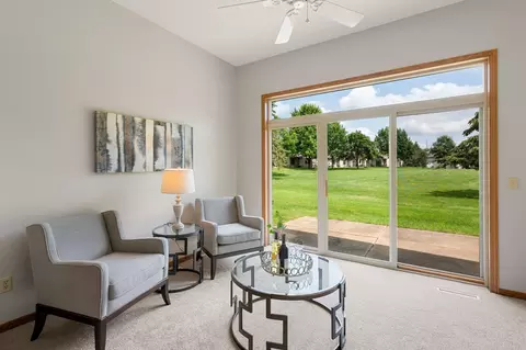 15064 Everleigh Cir, Rosemount, MN 55068 photo 6