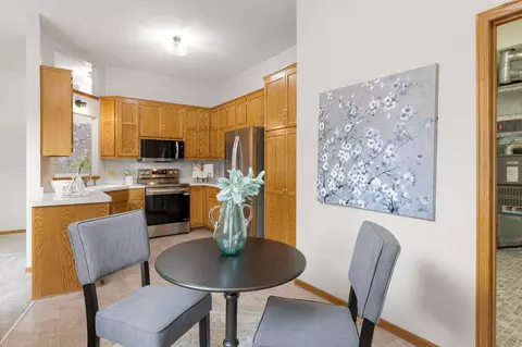 15064 Everleigh Cir, Rosemount, MN 55068 photo 5