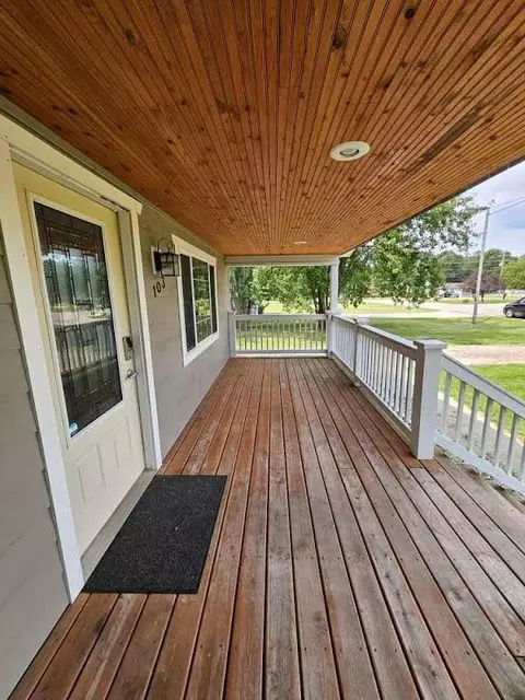 103 Oak Ave E, Clarissa, MN 56440 photo 4