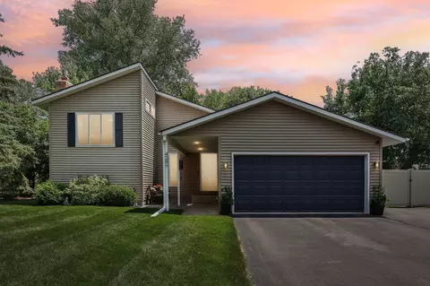 4286 Braddock Trl, Eagan, MN 55123 photo 46