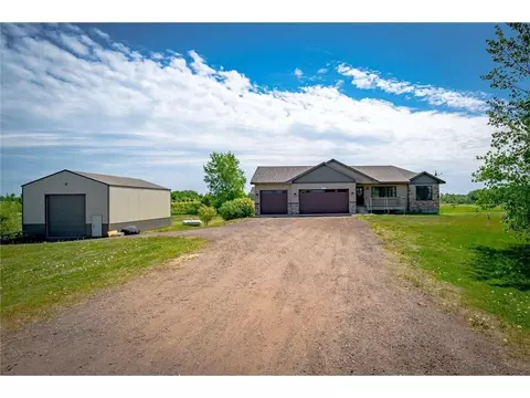 55407 Valley Ln, Pine City, MN 55063