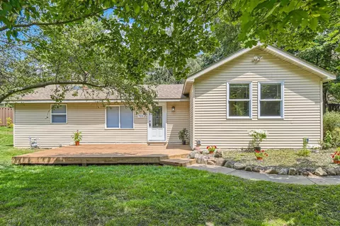 703 Birchwood Ave, White Bear Lake, MN 55110