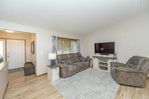 609 3rd St NE, Byron, MN 55920 photo 4