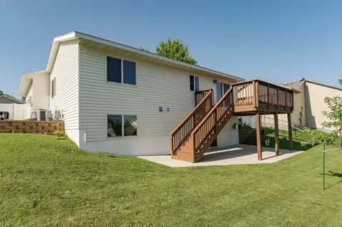 609 3rd St NE, Byron, MN 55920 photo 2