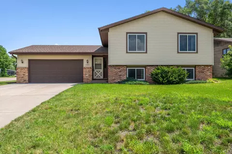 13301 Lynn Ave, Savage, MN 55378
