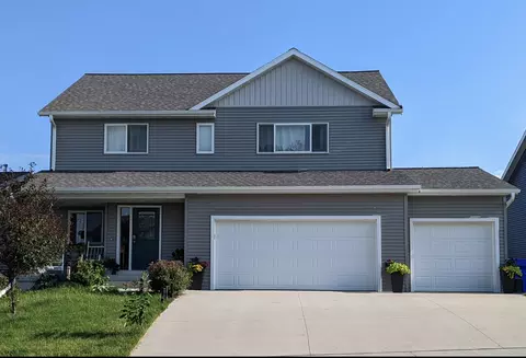 6058 51st St NW, Rochester, MN 55901