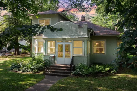 1931 Birch Lake Ave, White Bear Lake, MN 55110