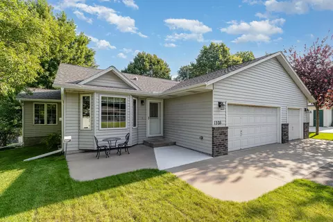 1505 Gervais Ave, Maplewood, MN 55109