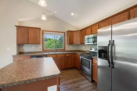 3002 Walden Dr, Chaska, MN 55318 photo 8