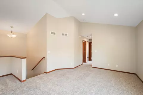 3002 Walden Dr, Chaska, MN 55318 photo 26
