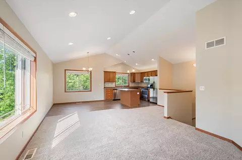 3002 Walden Dr, Chaska, MN 55318 photo 5