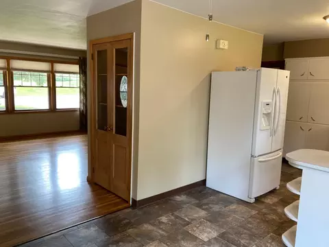 901 Des Moines Dr, Windom, MN 56101 photo 8