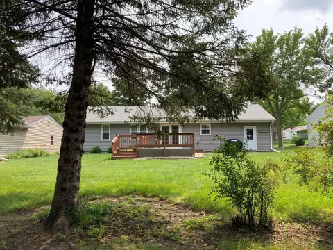 901 Des Moines Dr, Windom, MN 56101 photo 29