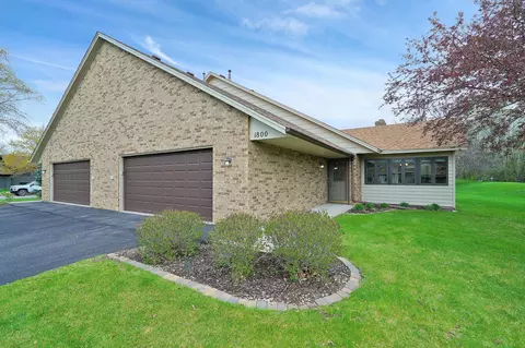 1800 87th Trl N, Brooklyn Park, MN 55443