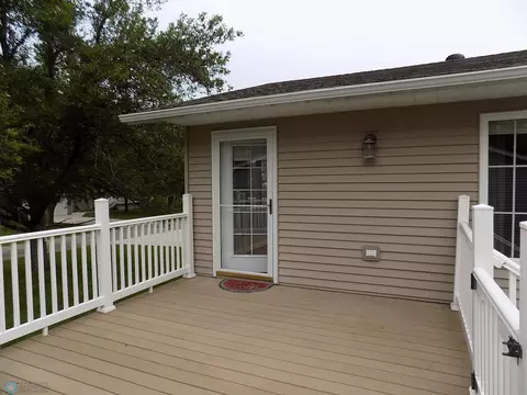 402 Ash Dr, Mooreton, ND 58061 photo 3