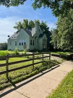952 Albemarle St, Saint Paul, MN 55117