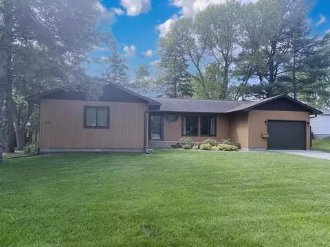 216 High St, Park Rapids, MN 56470