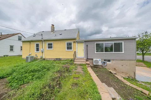 2196 4th St E, Saint Paul, MN 55119 photo 8