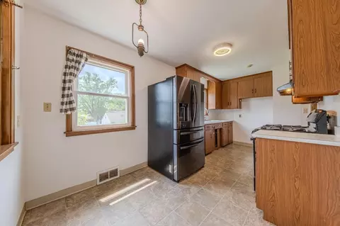 2196 4th St E, Saint Paul, MN 55119 photo 33