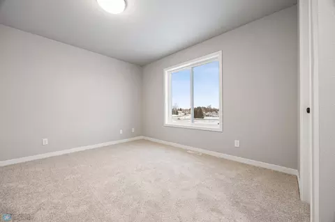 4720 Hampton Loop S, Moorhead, MN 56560 photo 22