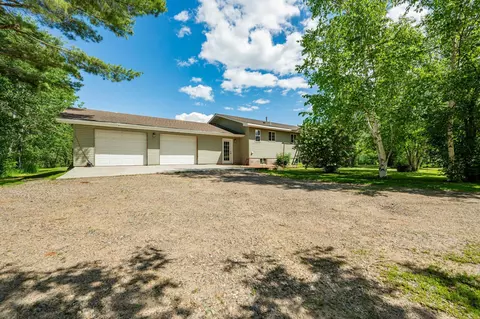 18482 Wendigo Rd, Grand Rapids, MN 55744