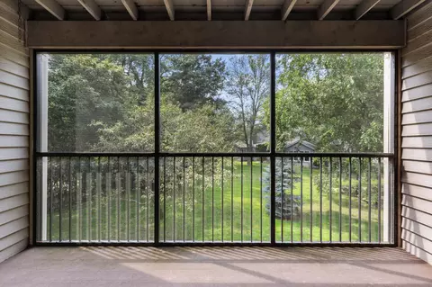 3150 Glen Oaks Ave #204A, White Bear Lake, MN 55110