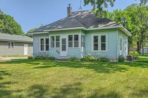 413 W 3rd St, Monticello, MN 55362