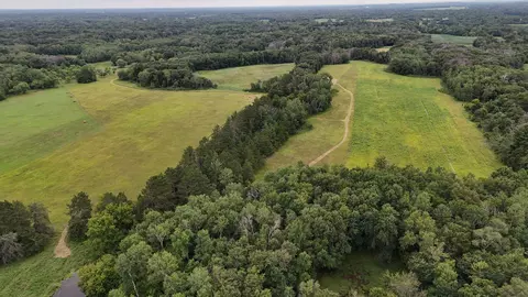 5118 County Road 85 SE, Becker, MN 55308