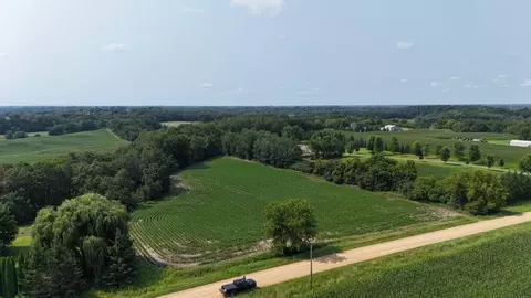 Nnn Lindo Trail, Lindstrom, MN 55045