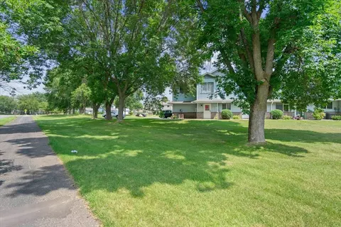 8418 S Pond Trl, Champlin, MN 55316 photo 24