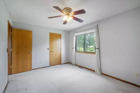 8418 S Pond Trl, Champlin, MN 55316 photo 15