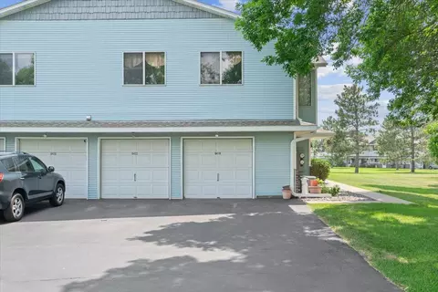 8418 S Pond Trl, Champlin, MN 55316 photo 23