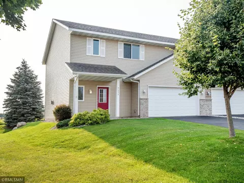 4352 Blakewood Dr, Shakopee, MN 55379