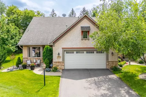 13991 Saint Andrew Dr, Eden Prairie, MN 55346