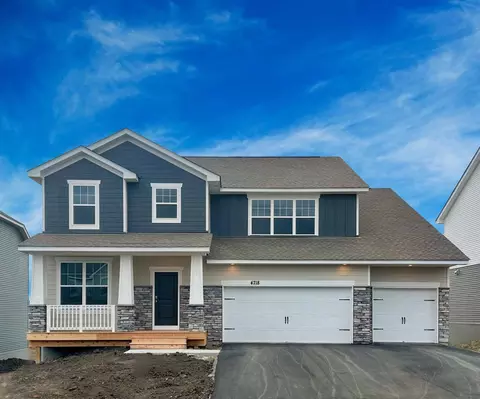 4718 Devonshire Ln, Chaska, MN 55318